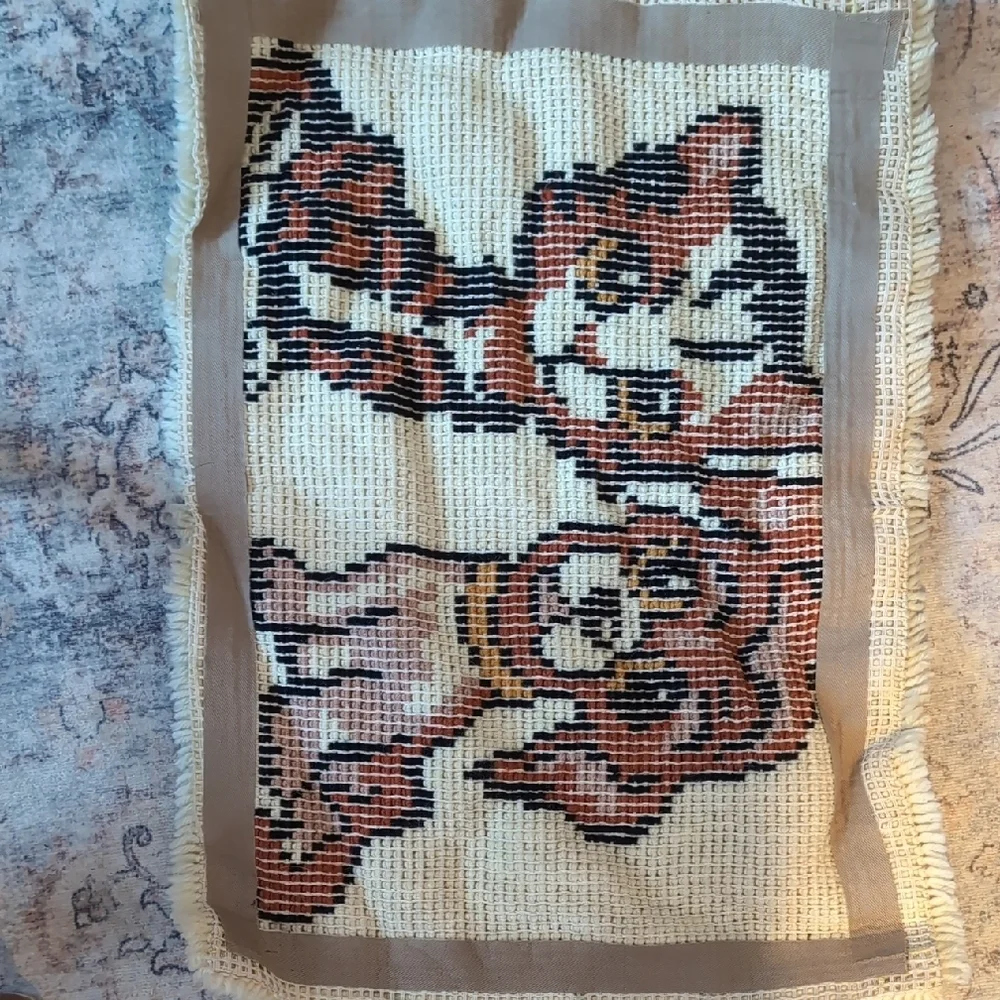 Vintage 1970s Latch Hook Rug with Dog and Cat Design